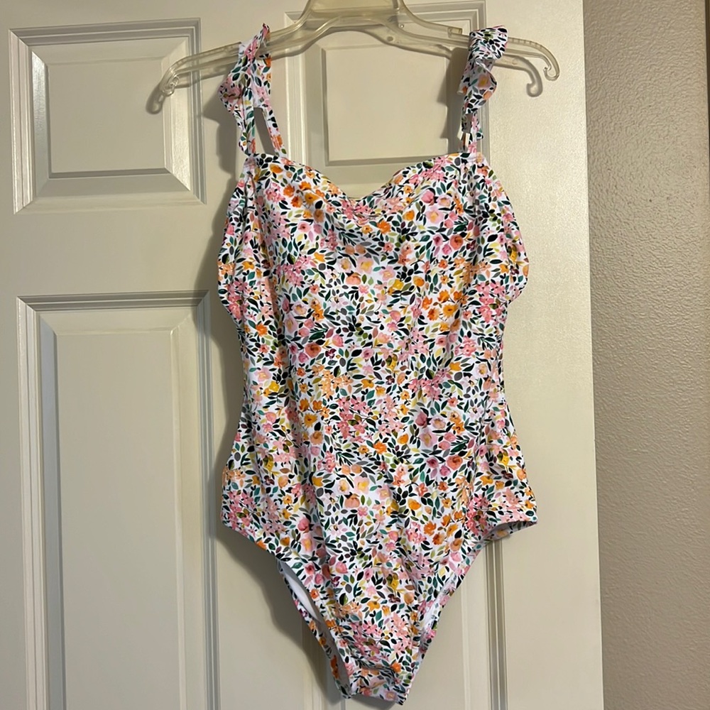 Kona Sol One Piece Swimsuit